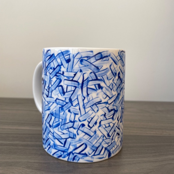 Hand Painted Textured Cross Hatch Abstract Mug - Picture 4 of 8